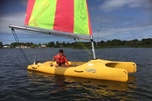 Catamaran dans le vent - 9/14 ans 